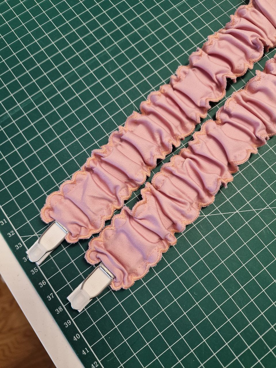 Elastic Suspenders (Garters) Surcharge