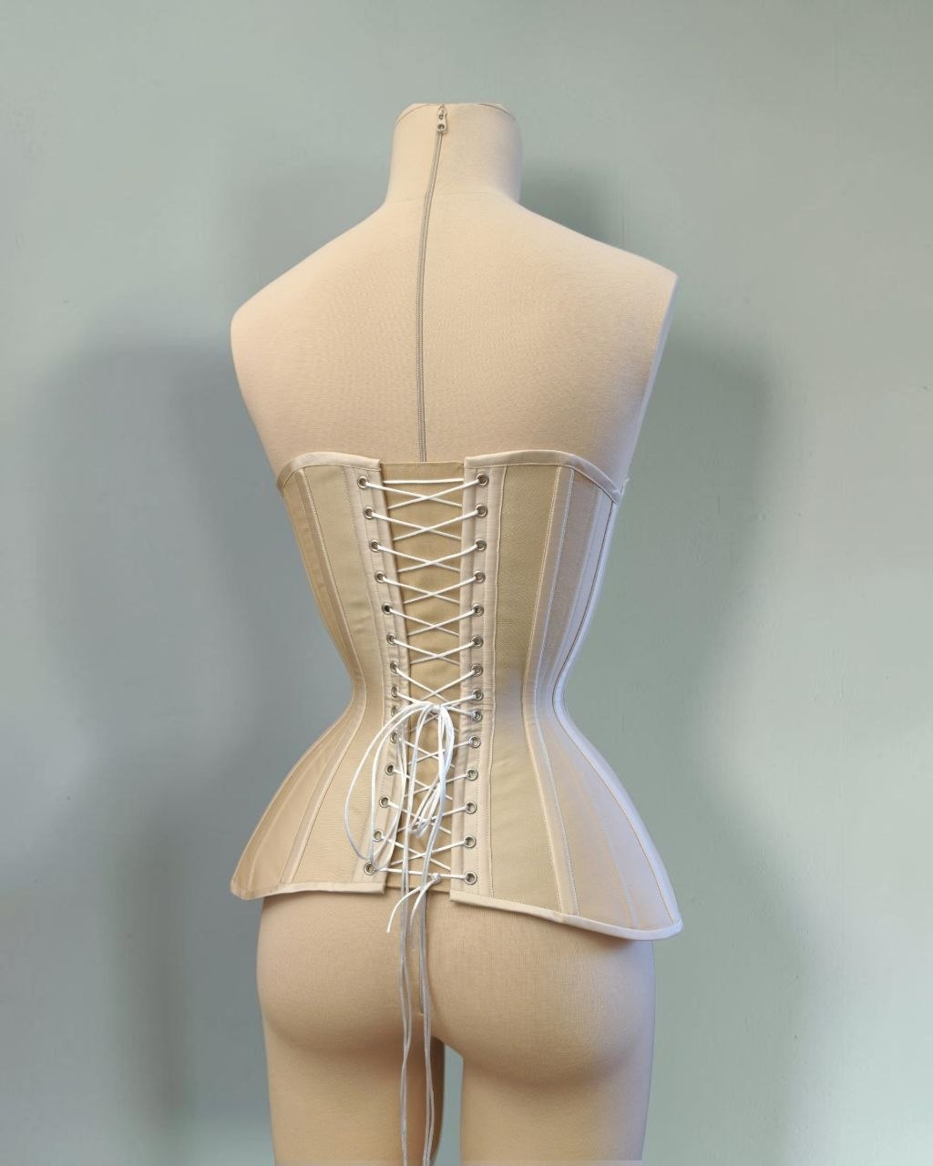 Custom "Ivresse" Cupped Burlesque Corset